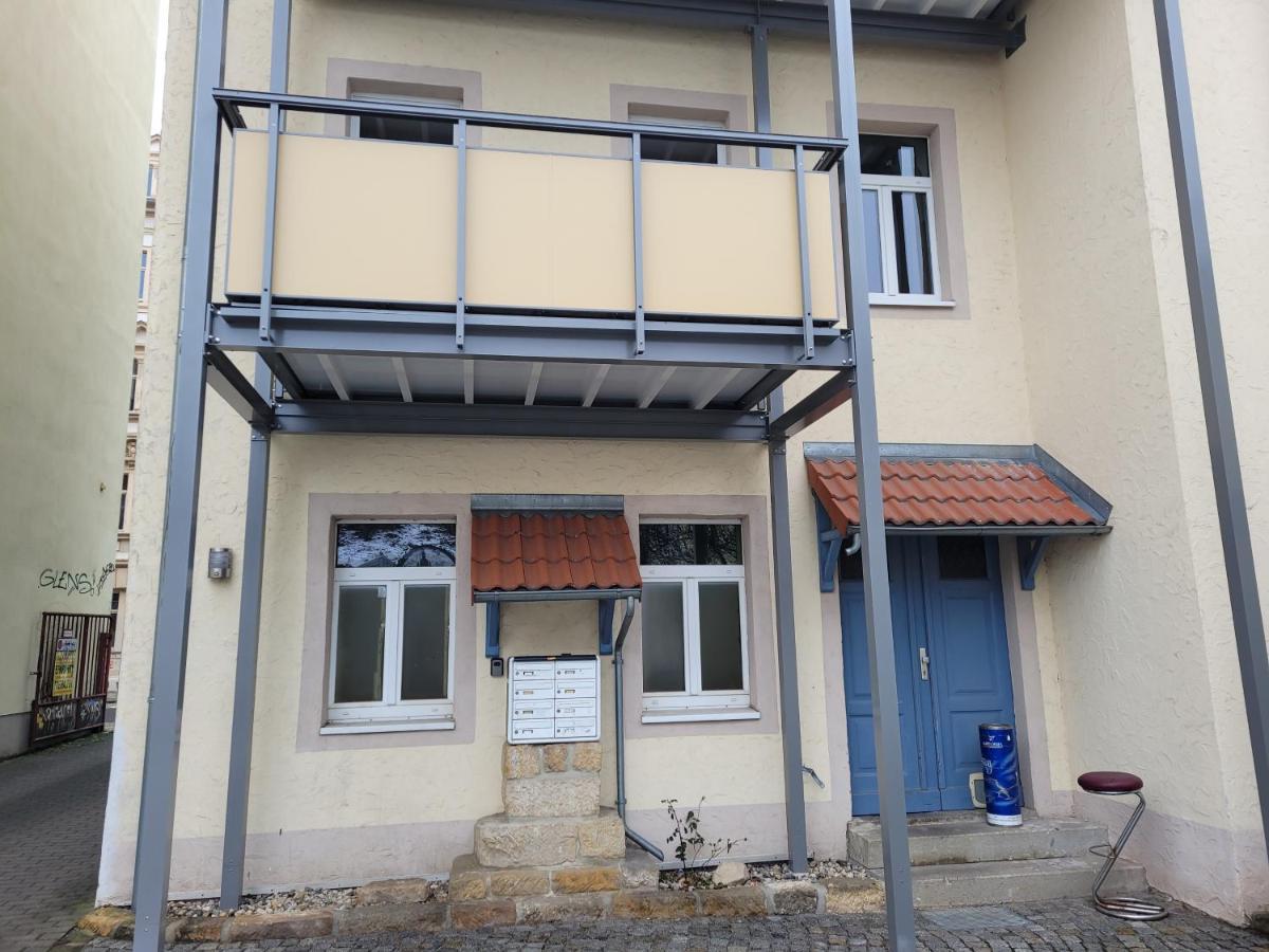 Ferienwohnung Oder Studio Dresden-Neustadt Inkl Parkplatz Mit Balkon Oder Terrasse Ngoại thất bức ảnh