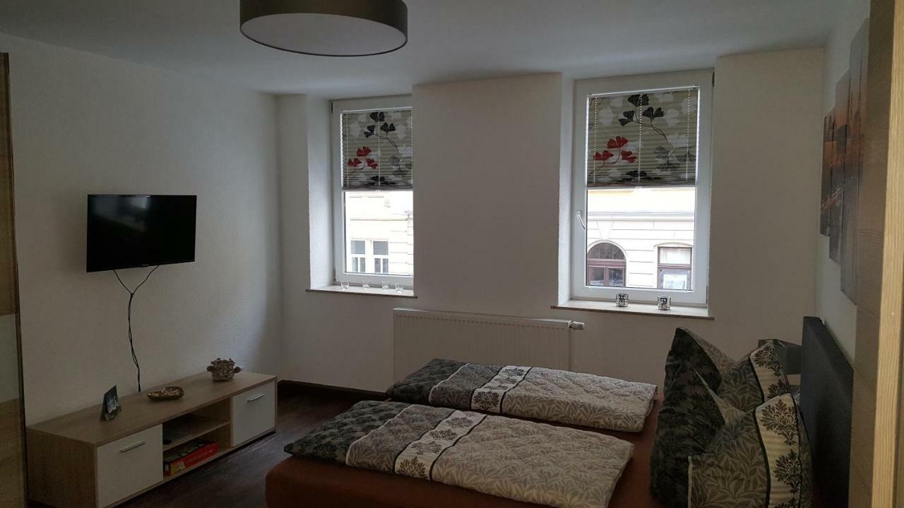 Ferienwohnung Oder Studio Dresden-Neustadt Inkl Parkplatz Mit Balkon Oder Terrasse Ngoại thất bức ảnh